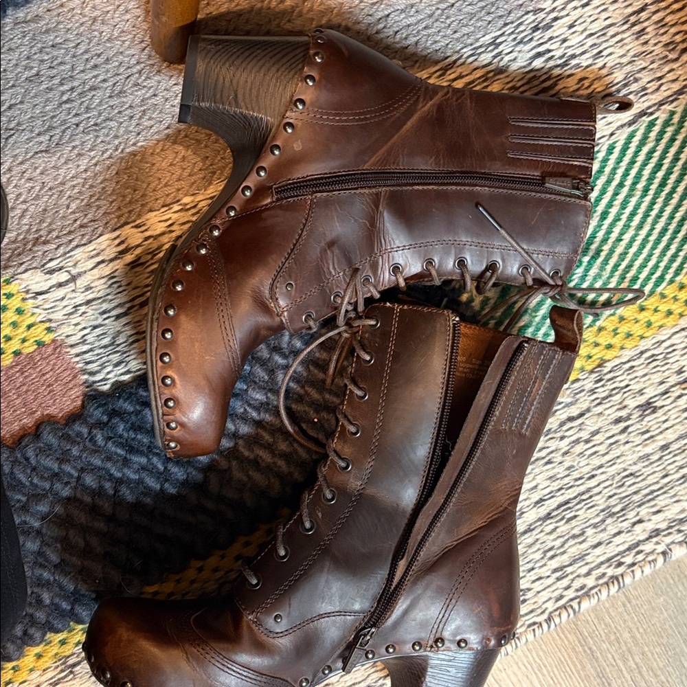 Dansko vintage chestnut brown leather lace- and zip-up Heeled granny Boots - Picture 5 of 10